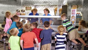 OSPL_MB Kids at ice cream shop 1